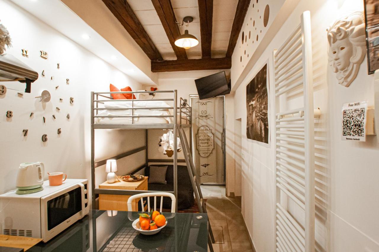 Residenza Garibaldi Appartement Venetië Buitenkant foto